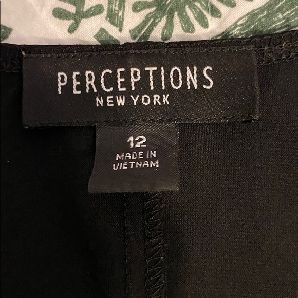 Perceptions Black 2 piece outfit with Animal Print Accent, lightweight - Picture 3 of 12